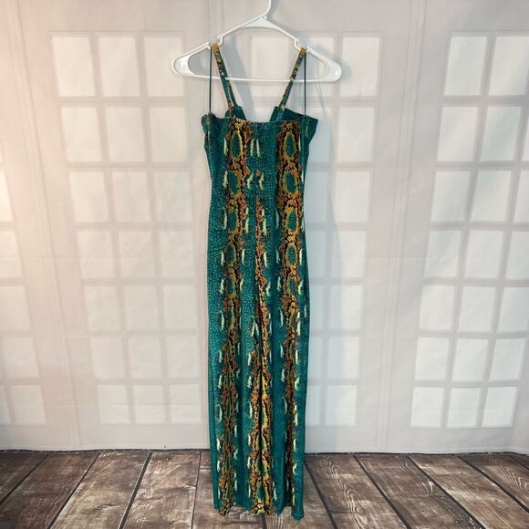 Fashion Nova Green Gold Spaghetti Strap Velvet Snake Print Jumpsuit Size XS - Picture 4 of 9